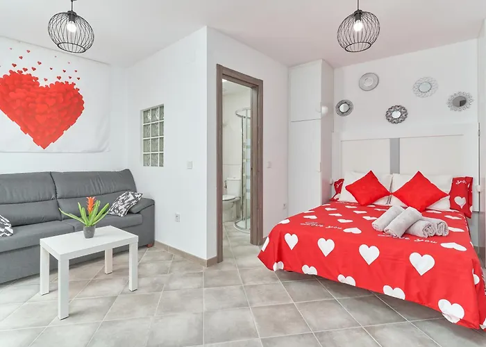 Boutique 103 Sweet Corner *