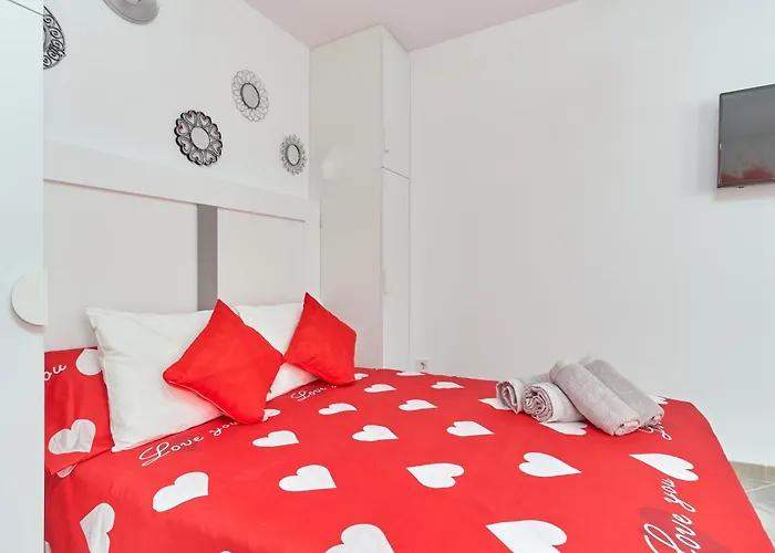 Апартаменты Boutique 103 Sweet Corner