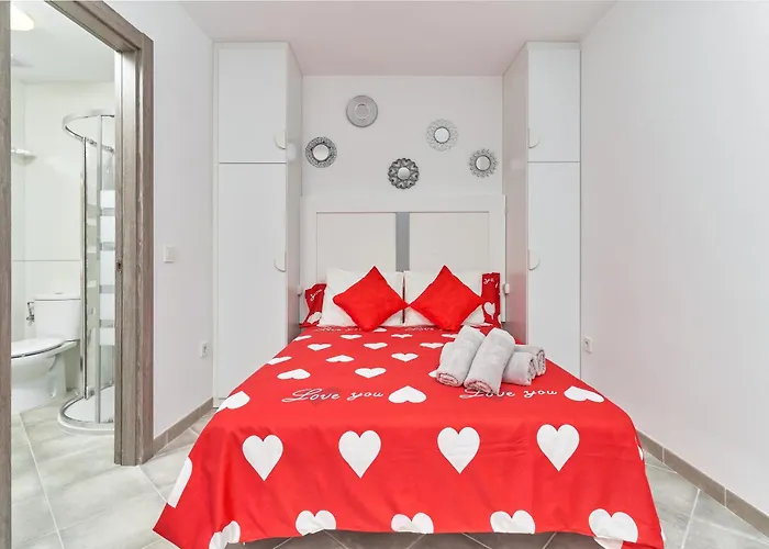 Boutique 103 Sweet Corner Апартаменты